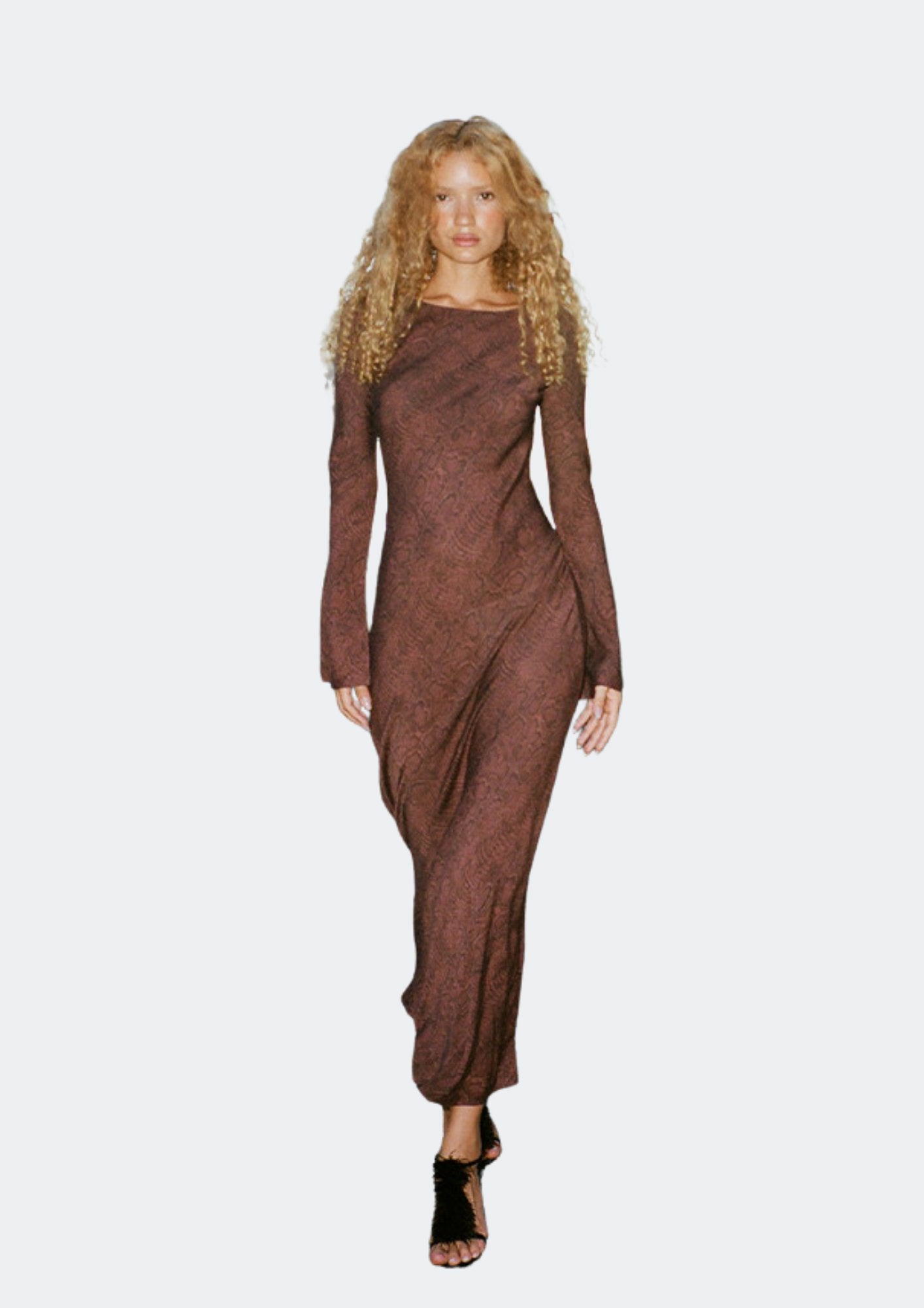 Realisation Par The Gia in Python Dress 